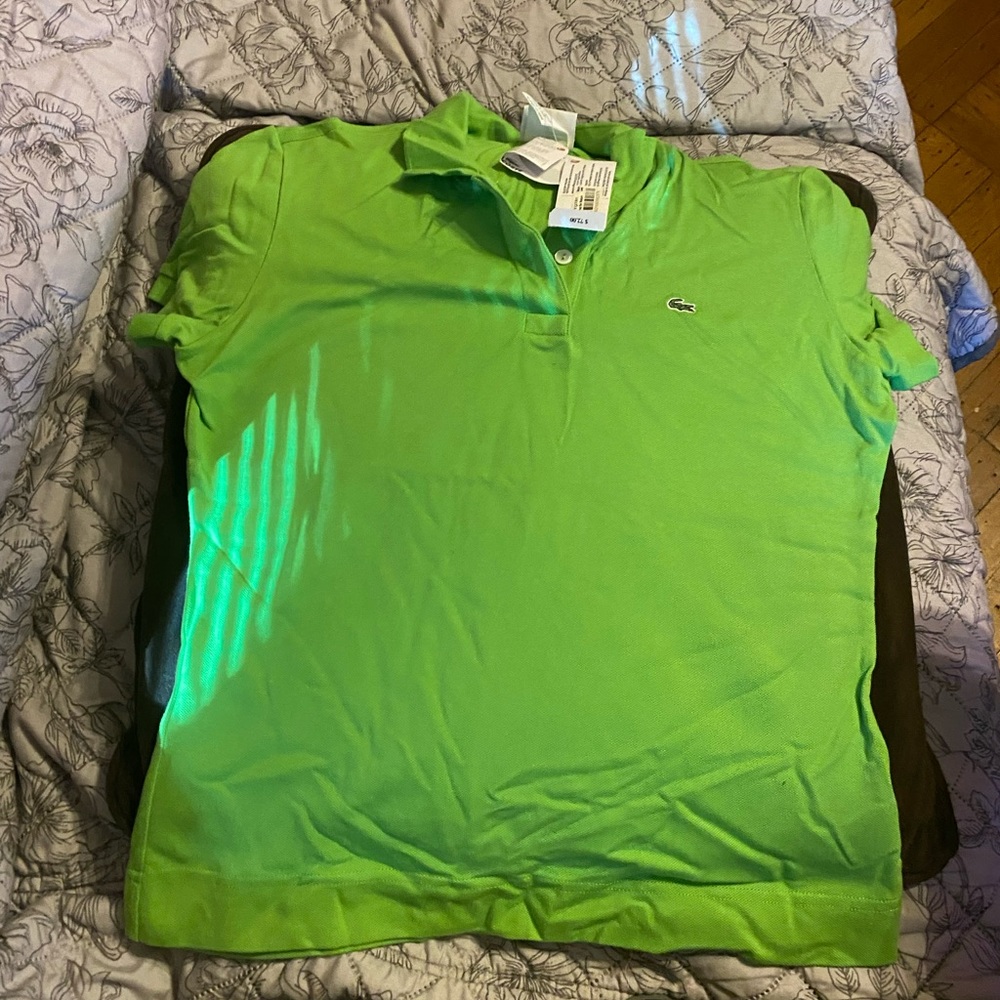 Brand new with tags Lacoste classic t-shirt, size 10 in Green